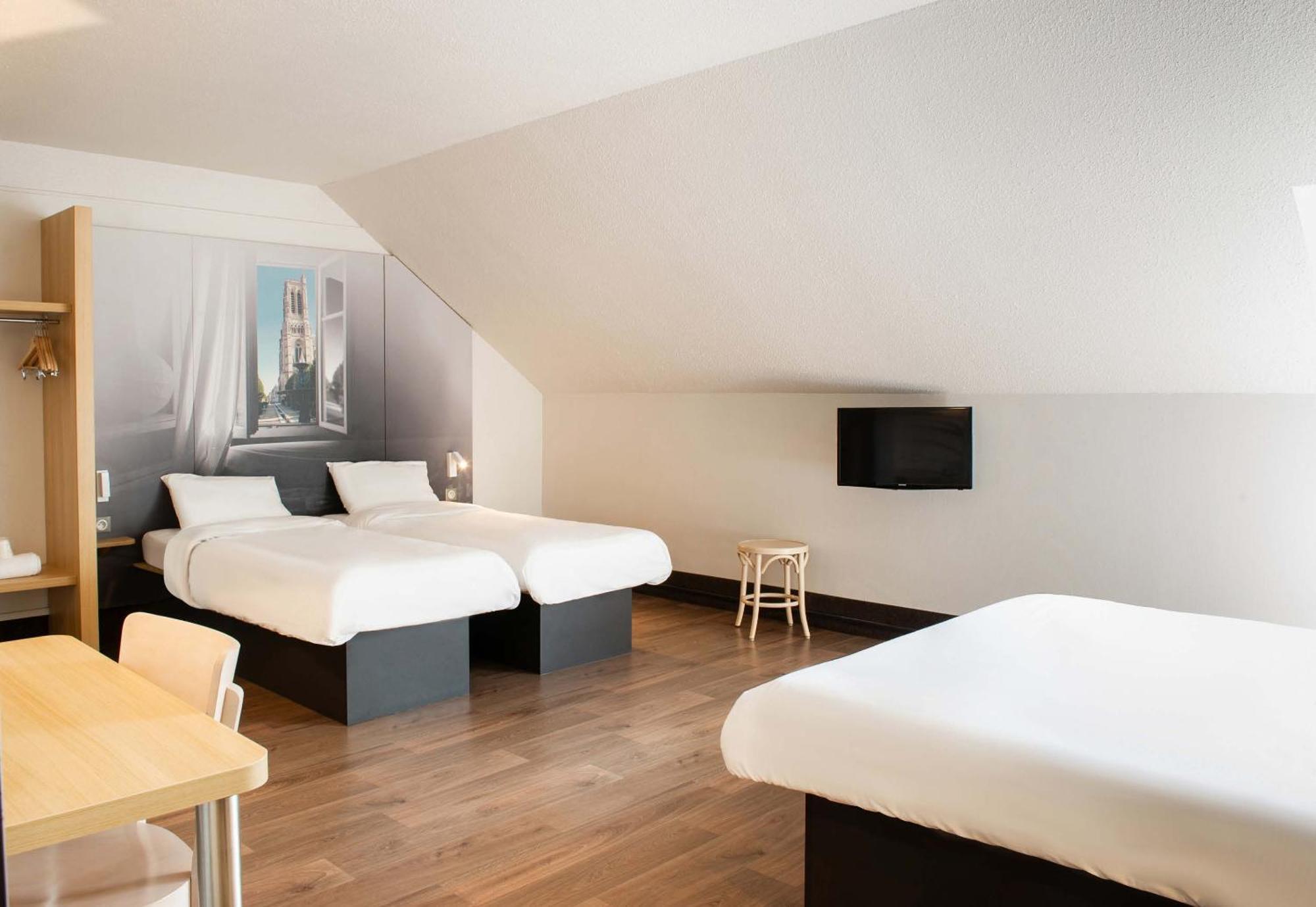 B&B Hotel Saint-Quentin エクステリア 写真