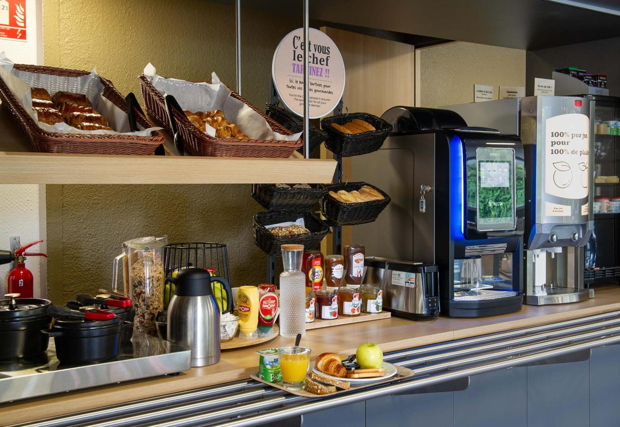 B&B Hotel Saint-Quentin エクステリア 写真