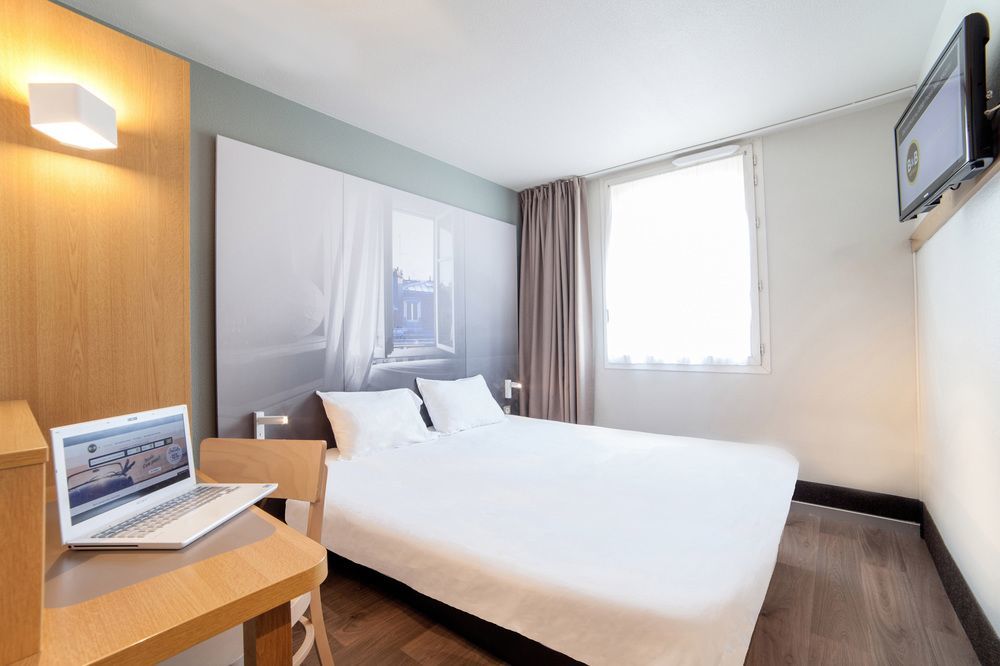 B&B Hotel Saint-Quentin エクステリア 写真