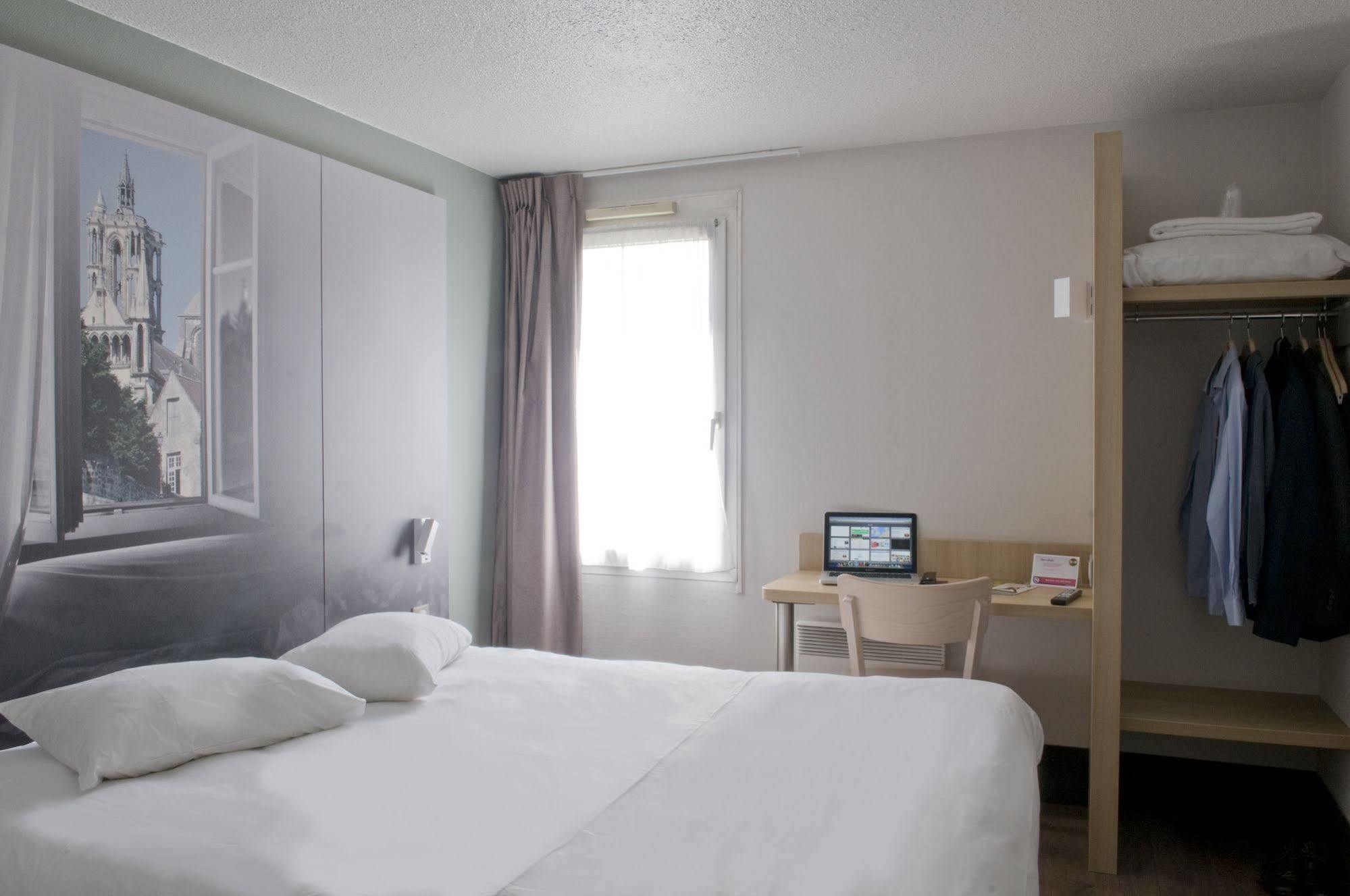 B&B Hotel Saint-Quentin エクステリア 写真